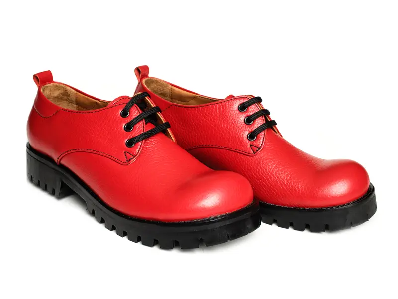 Kırmızı Baskılı Palyaço Burun Kadın Ayakkabı 4