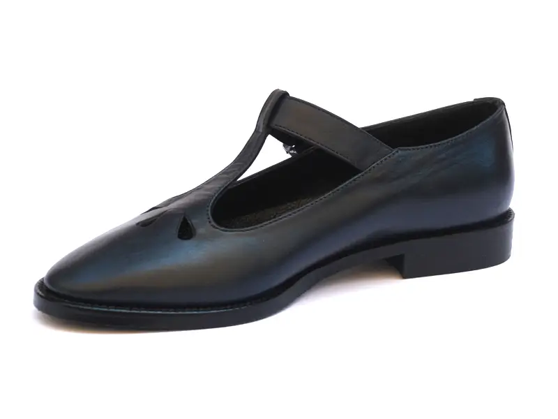 Lacivert Tokalı Kadın Klasik Ayakkabı 2