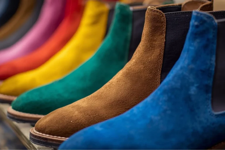 Süet Bot Nasıl Boyanır?